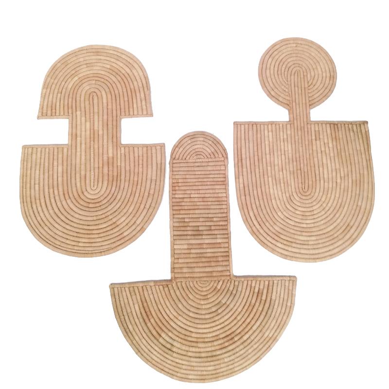 ABSTRACT MASK WALL HANGING NATURAL 3 - 50 × 80  code  304060