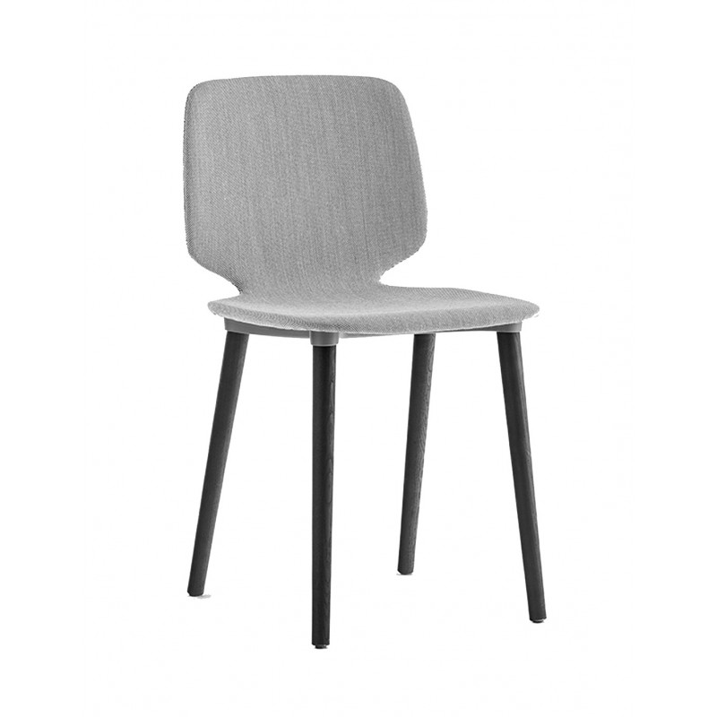 Pedrali  Babila 2751 Καρέκλα με ύφασμα και ξύλινη πόδια ( δυνατότητα επιλογής υφάσματος ή δερματίνης)