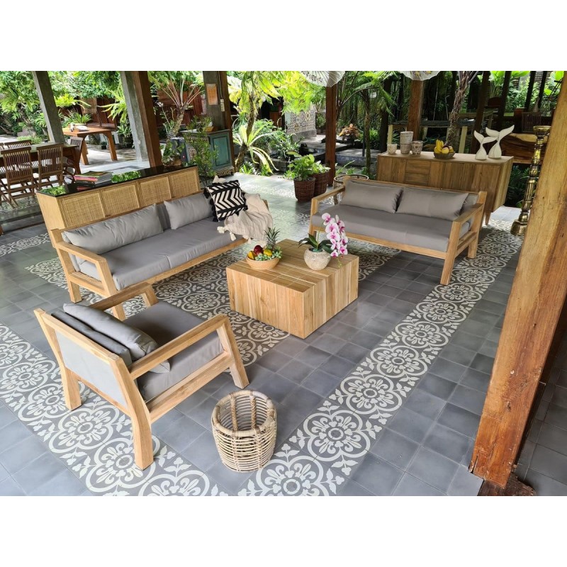 Σαλόνι από ξύλο Teak – 1241311 VARY SET  4 τεμαχίων Διαστάσεις προϊόντων: Καναπές τριθέσιος : 200X80X76H Πολυθρόνα :80X80X76H Τραπέζι : 80X80X45H