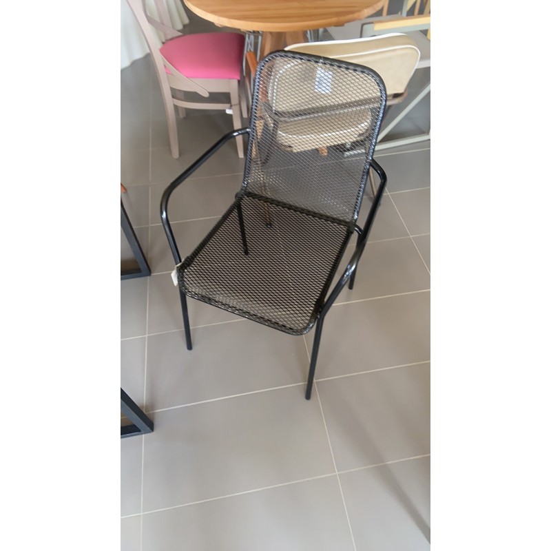 24431A - Καρέκλα με μπράτσα, μεταλλική, στιβαζόμενη, σε μαύρο χρώμα   ΔΙΑΣΤΑΣΕΙΣ 46 x 45 x 87 CM