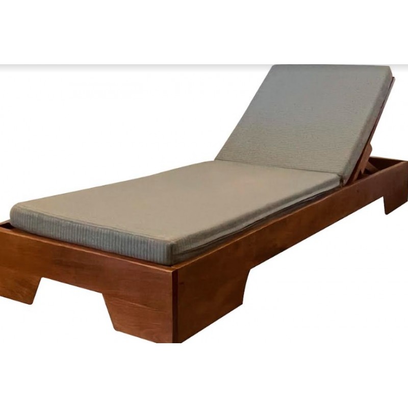 GK001  Ξαπλώστρα με ανάκληση στην πλάτη. Από ξύλο πεύκο Διάσταση: 1,96Χ0,42Χ0,61 ( ΤΙΜΗ ΧΩΡΙΣ ΜΑΞΙΛΑΡΙ)