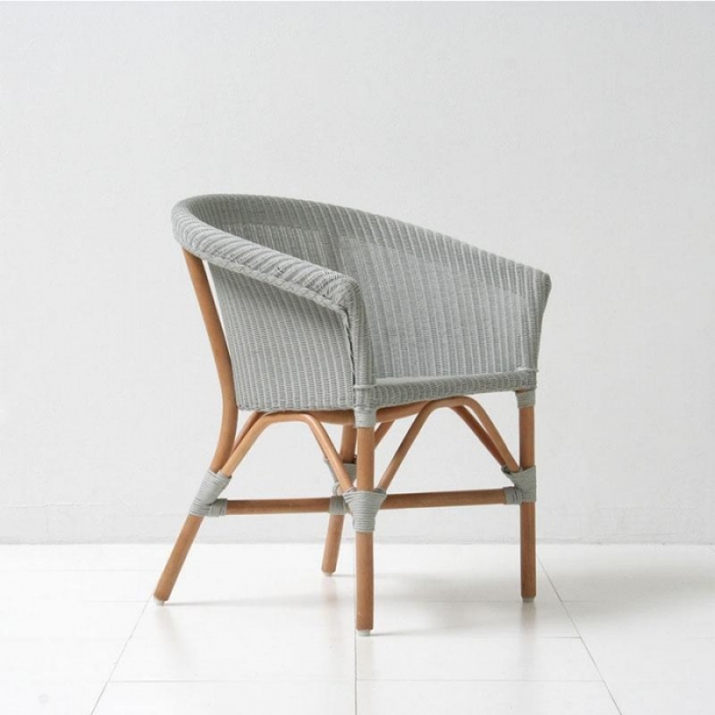 ΠΟΛΥΘΡΟΝΑ ΒΑΜΒΟΟ GΑVDΟS ΚΑΙ ΓΚΡΙ ΠΛΕΞΗ Μήκος: 63 cm, Πλάτος: 52 cm, Ύψος: 86 cm