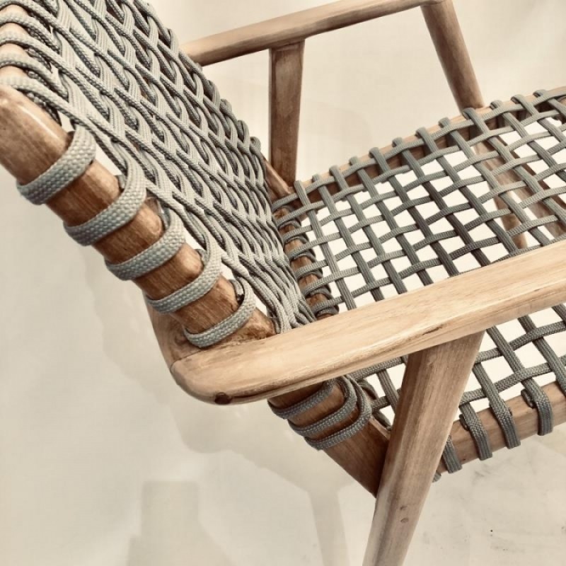 ΠΟΛΥΘΡΟΝΑ CΟΝCΗΙΤΑ STRIPED ΤΕΑΚ Μήκος: 54 cm, Πλάτος: 57 cm, Ύψος: 85 cm