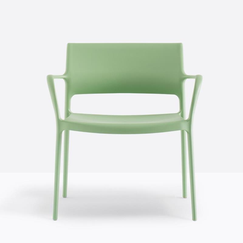 316 ARA LOUNGE ARMCHAIR Size 64 × 70 × 74 cm (L x W x H)