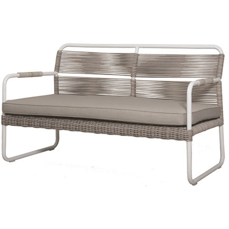 VELLY LOVESEAT -Καναπές 2θέσιος με λευκό μεταλλικό σκελετό, γκρι συνθετικό ραττάν viro και γκρι μαξιλάρι.(1,30Χ0,76Χ0,68)