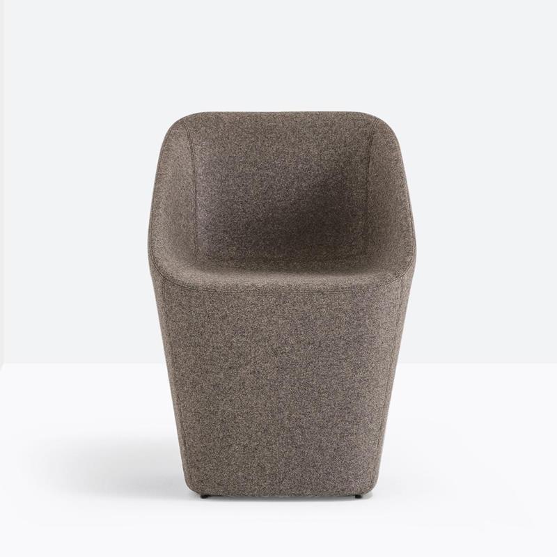 365 LOG ARMCHAIR Size 54,5 × 56,5 × 78 cm (L x W x H)