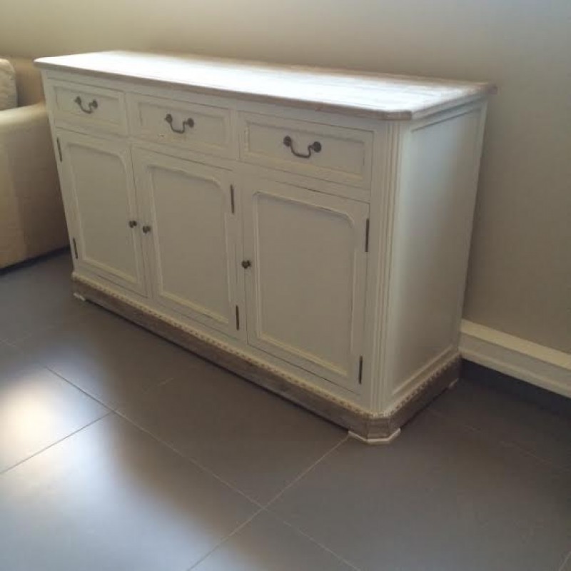 JK  003D  Μπουφές  3 ντουλάπια και 3 συρτάρια 150x45x90 εκ.