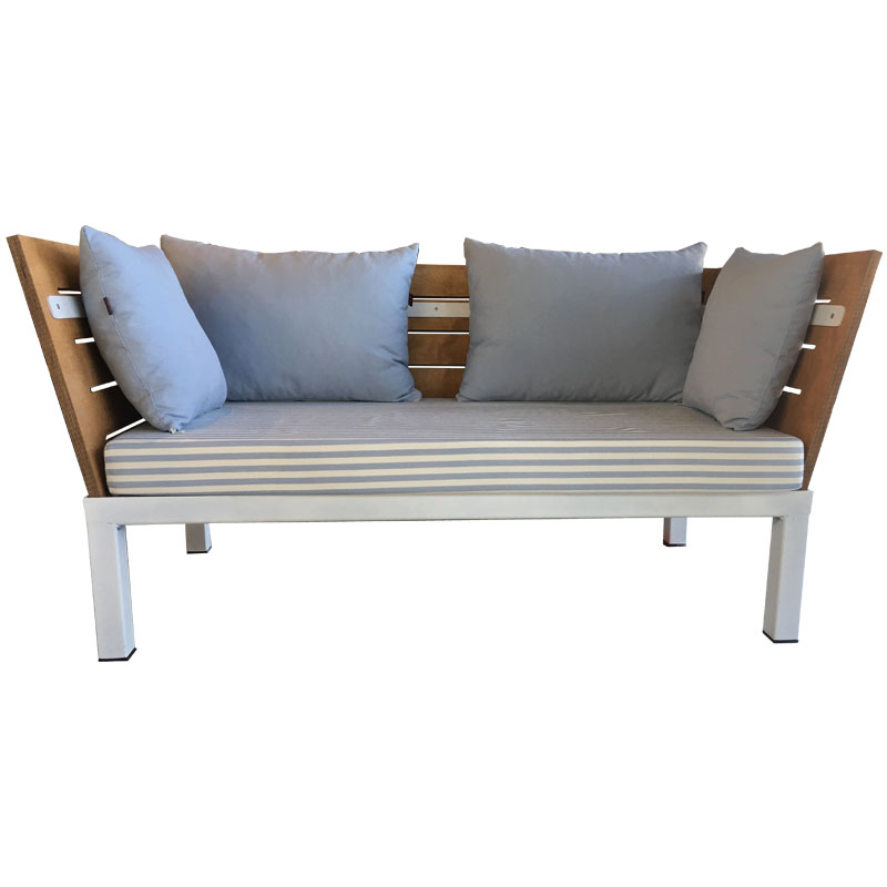 Καναπές  130χ60  Marin Plakaz με μεταλλική βάση και μαξιλαρια – AP 3