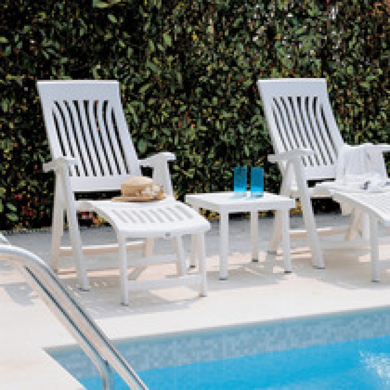 Τραπέζι χαμηλό  πολυπροπυλενιο λευκό 46χ46Χ40cm  RODI  40050 (40050.00.000) -