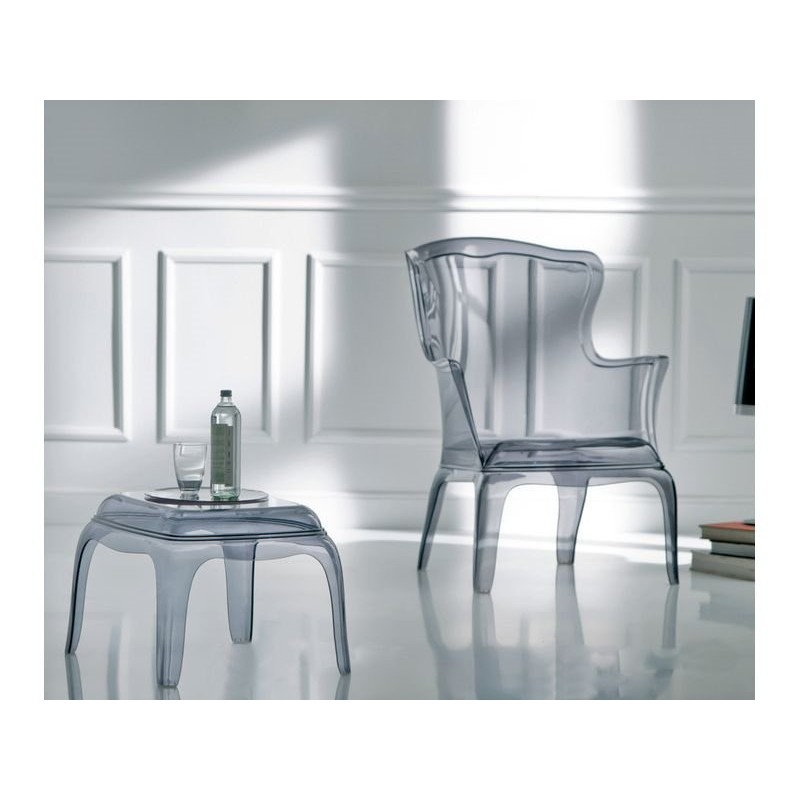 Pedrali PASHA 660  140-28214  -  Πολυθρόνα  από πολυανθρακικό  φιμε  ΔιαστάσειςΎψος: 98cm Πλάτος: 75cm Μήκος: 71cm