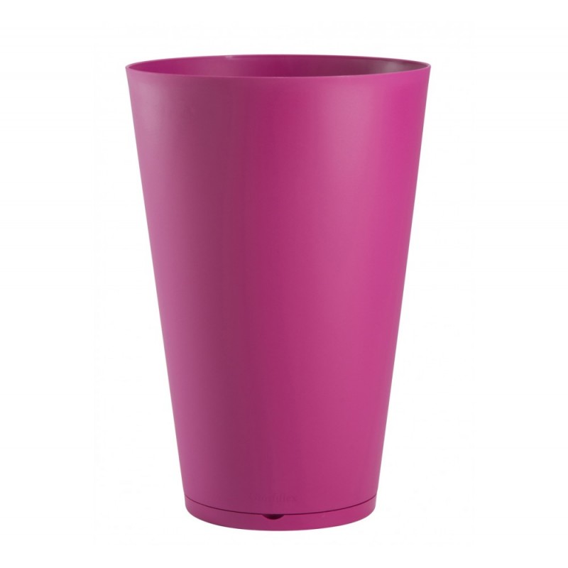 Γλάστρα από πολυπροπυλένιο με ματ φινίρισμα, της Grosfillex.