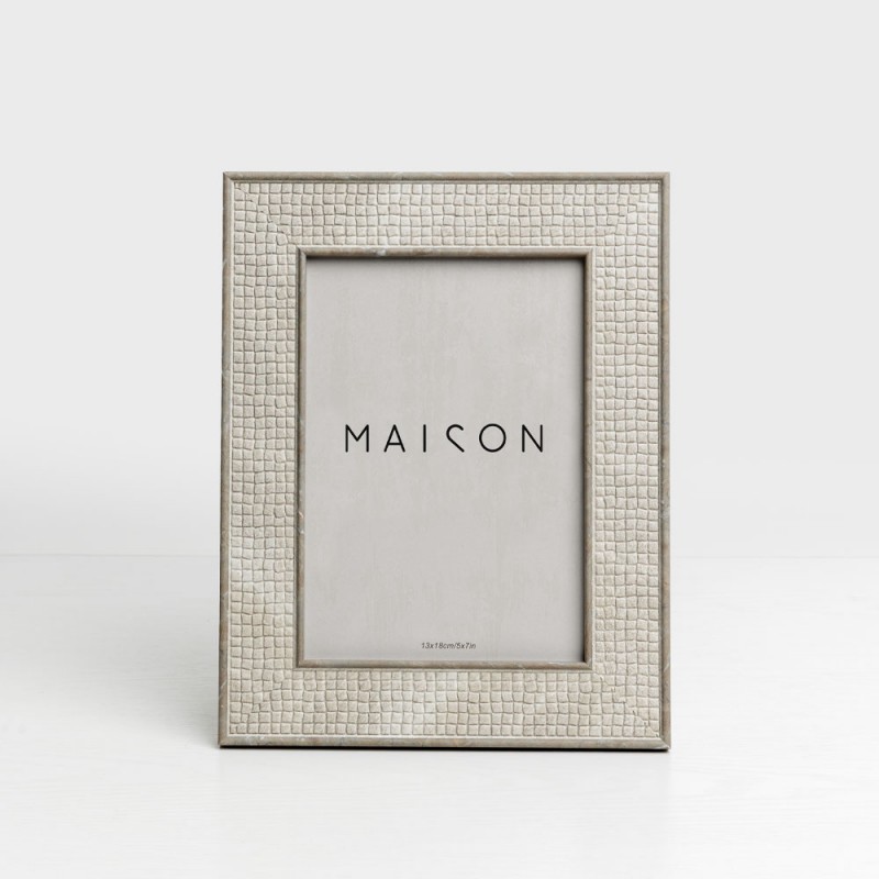 ESTRAZZO ΚΟΡΝΙΖΑ 18.6x1.4x23.7cm POLYRESIN ΓΚΡΙ ΣΚΟΥΡΟ ΓΥΑΛΙ