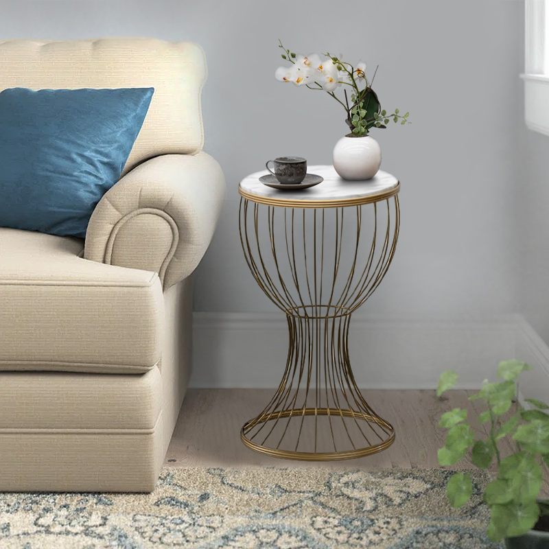 Βοηθητικό Τραπεζάκι Aldora Megapap Μεταλλικό - Mdf Χρώμα Χρυσό - Λευκό Εφέ Μαρμάρου 35X35X58Εκ.