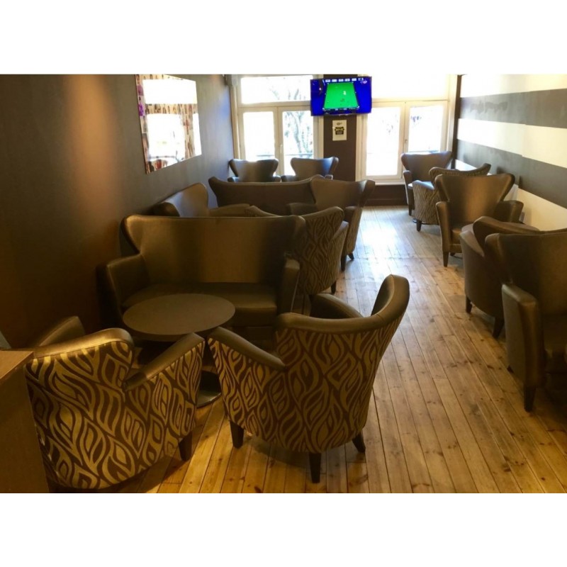 Julia/D COM Sofa 77.0000 x 130.0000 x 86.0000