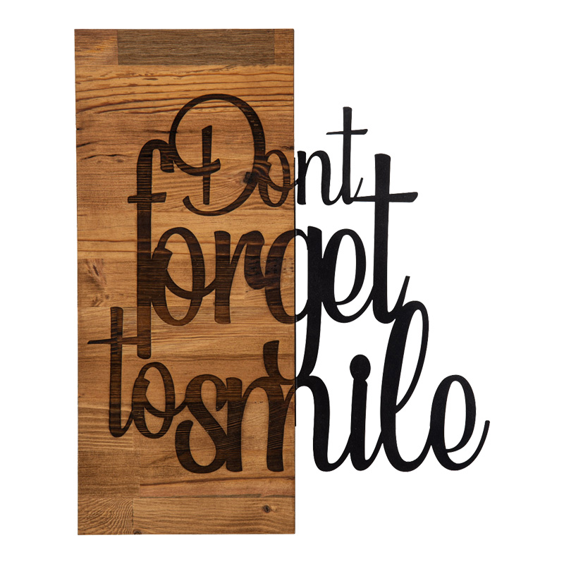 Διακοσμητικό Τοίχου Smiley Pakoworld Ξύλο Πεύκου Σε Φυσική Απόχρωση Με Μαύρο Μέταλλο 47X3X58Εκ