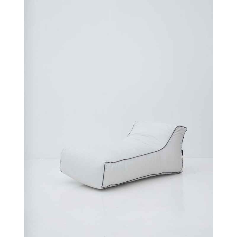 Μονόχρωμη Αδιάβροχη Πολυθρόνα Πουφ Contract 125x60x25cm Ασημί